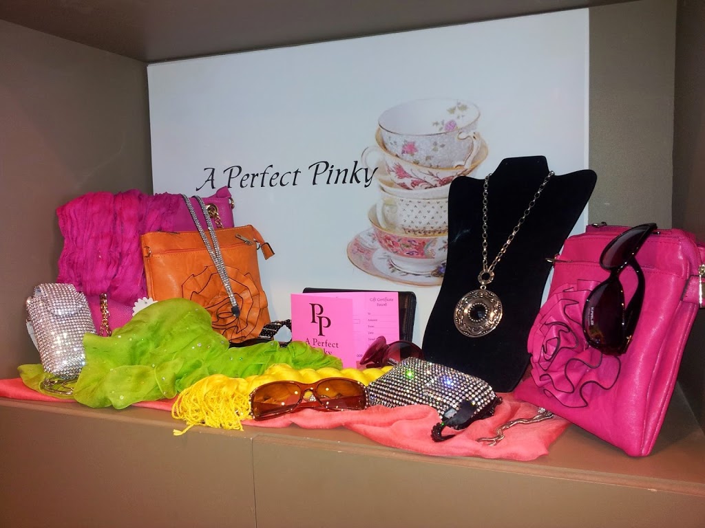 A Perfect Pinky | 15450 Yonge St, Aurora, ON L4G 0K1, Canada | Phone: (905) 713-1814