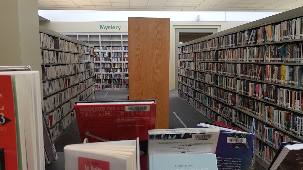 Bibliothèque publique Eleanor London Côte Saint-Luc | 5851 Boul Cavendish, Côte Saint-Luc, QC H4W 2X8, Canada | Phone: (514) 485-6900