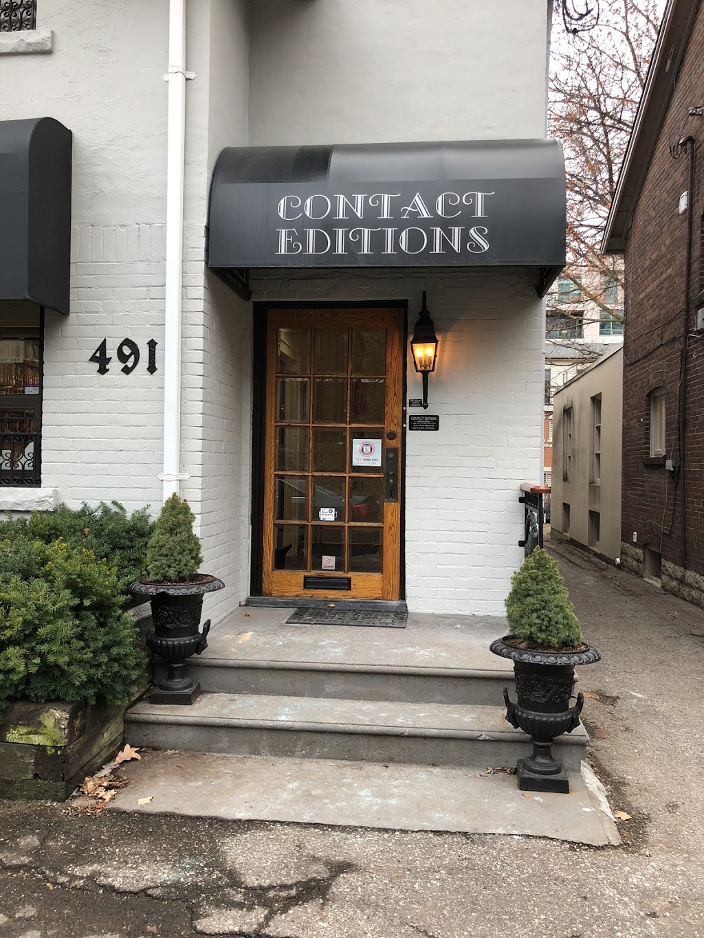 Contact Editions Inc | 491 Davenport Rd, Toronto, ON M4V 1B7, Canada | Phone: (416) 322-0777