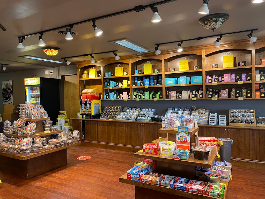 ANNE of Green Gables Chocolates Cavendish Boardwalk | 9139 Cavendish Rd, New Glasgow, PE C0A 1N0, Canada | Phone: (902) 963-3050