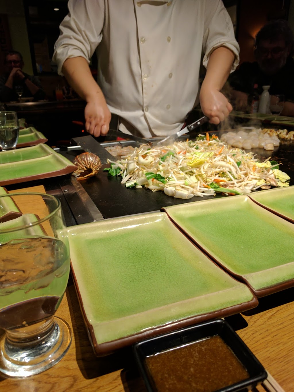 Teppanyaki Japanese Steak House | 736 Victoria Ave, Regina, SK S4N 0R3, Canada | Phone: (306) 359-0099