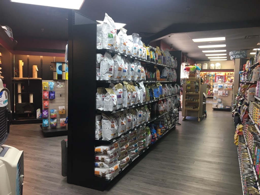 Global Pet Foods | 385 Springbank Ave, Woodstock, ON N4T 1R3, Canada | Phone: (519) 539-0111