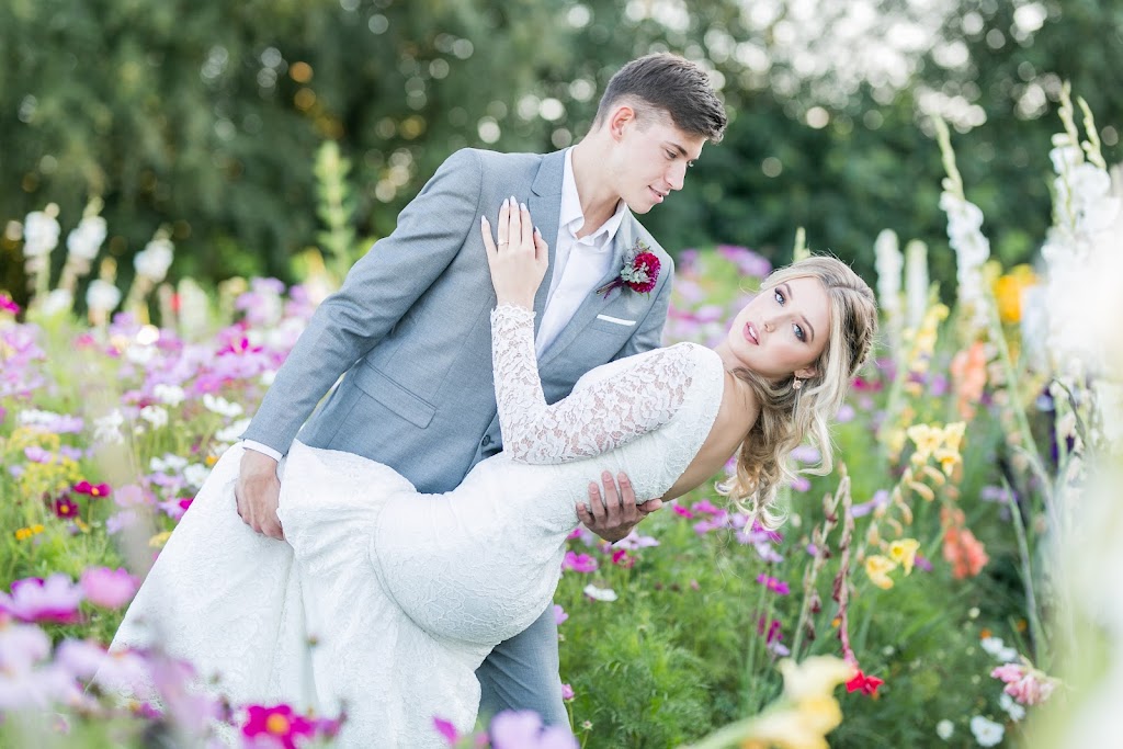 Sparrow Photography | 20738 84 Ave, Langley, BC V2Y 0J6, Canada | Phone: (778) 840-1103