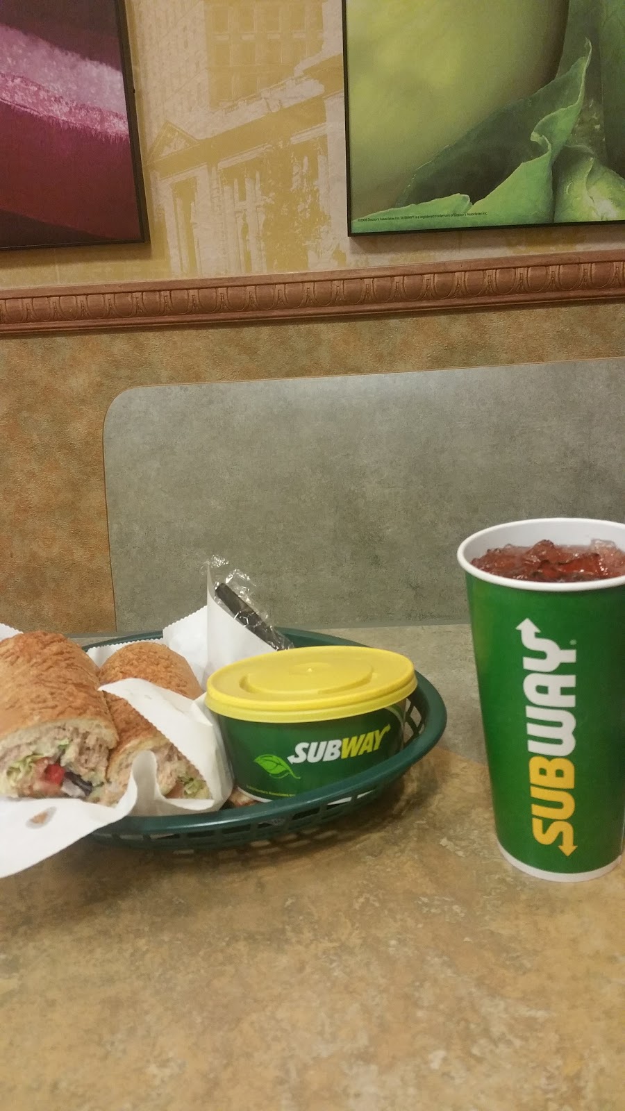 Subway | 3453 Victoria Park Ave, Scarborough, ON M1W 2S6, Canada | Phone: (416) 493-3552