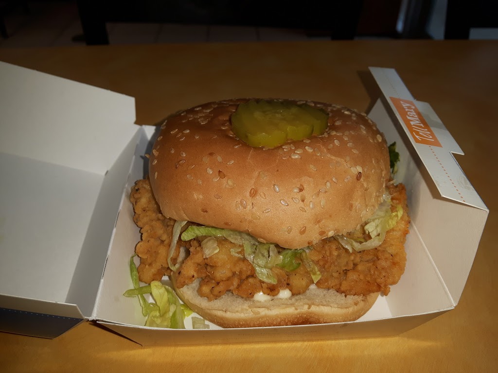 Mary Browns Chicken & Taters | 20 Market Dr, Milton, ON L9T 3H5, Canada | Phone: (905) 864-1001