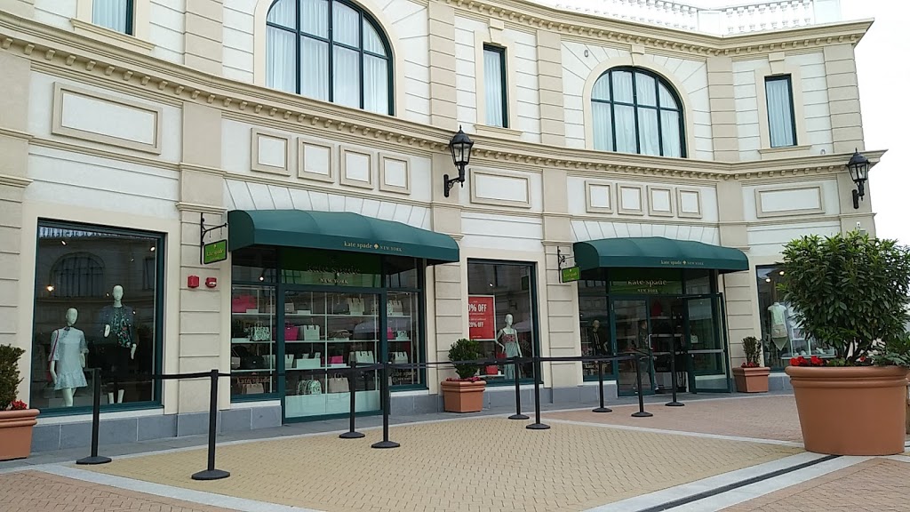 kate spade new york | mcarthurglen designer outlets, 7899 Templeton Station Rd Space 1054, Richmond, BC V7B 0B7, Canada | Phone: (604) 278-7711