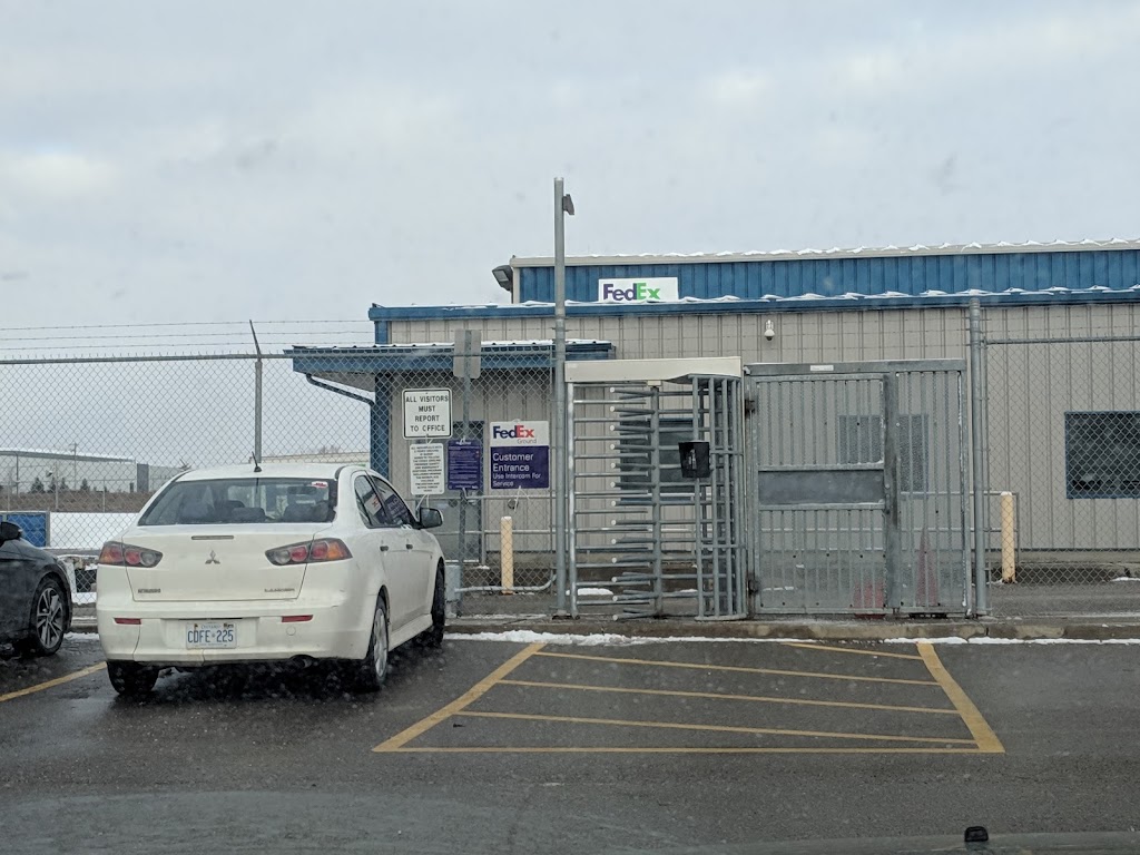 FedEx Ground Terminal | 1650 Wilton Grove Rd, London, ON N6N 0A4, Canada | Phone: (800) 463-3339