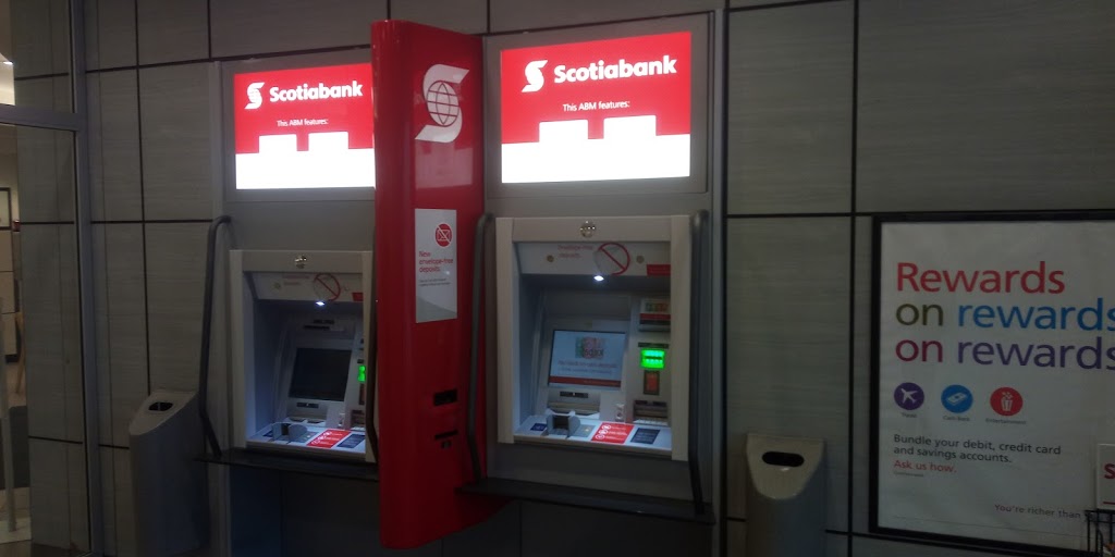 Scotiabank | 7700 Bathurst St, Thornhill, ON L4J 7Y3, Canada | Phone: (905) 731-8009