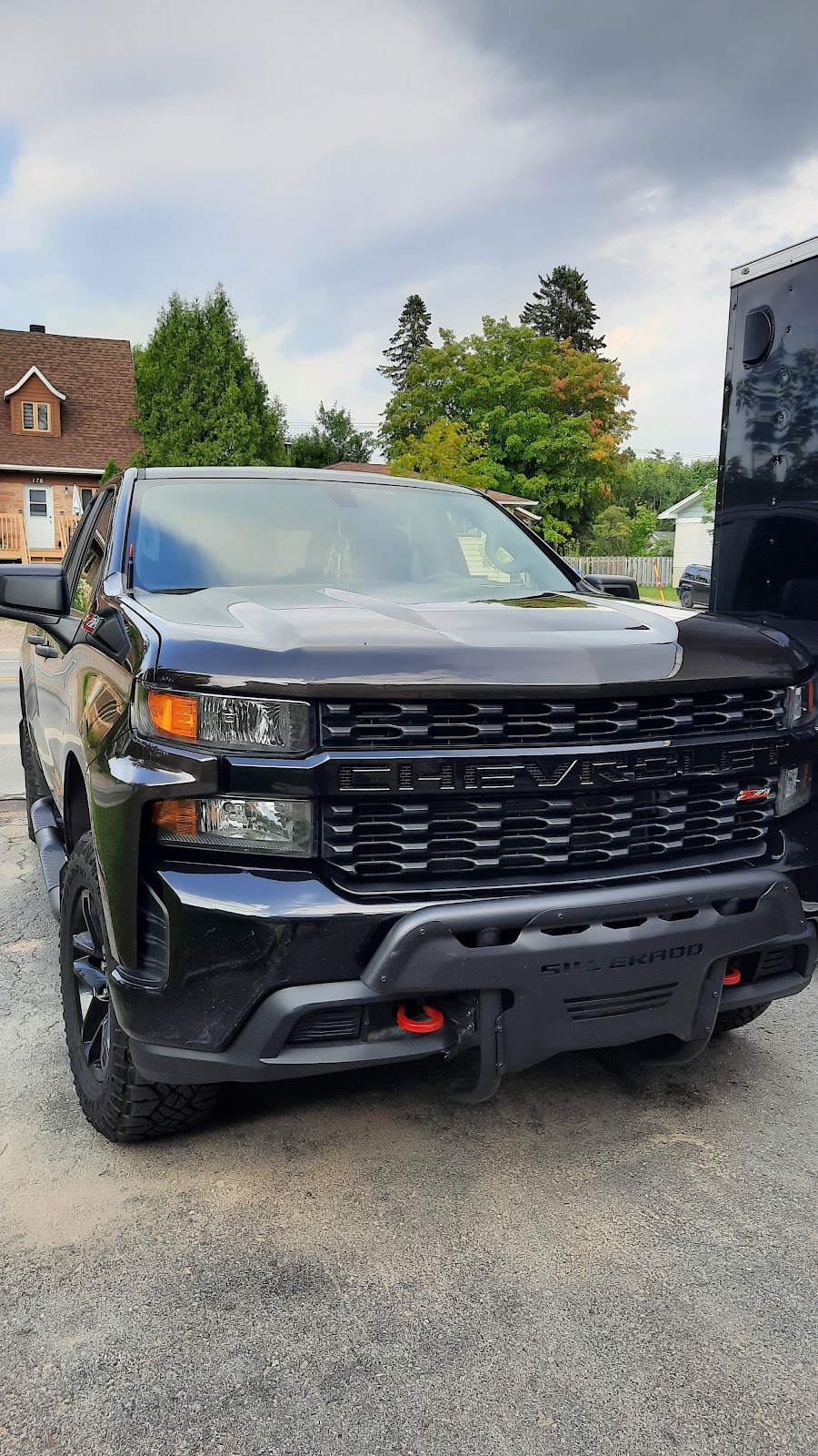 Lave-Auto KM | 375 Rue Chef Max Gros-Louis, Wendake, QC G0A 4V0, Canada | Phone: (418) 845-4343