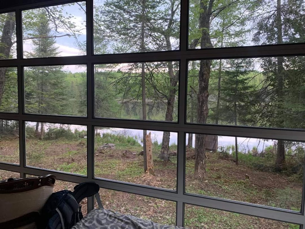 Éco Shack Nuitopia | 602-604, Rte Transcanadienne, Lac-Saguay, QC J0W 1L0, Canada | Phone: (450) 512-9846
