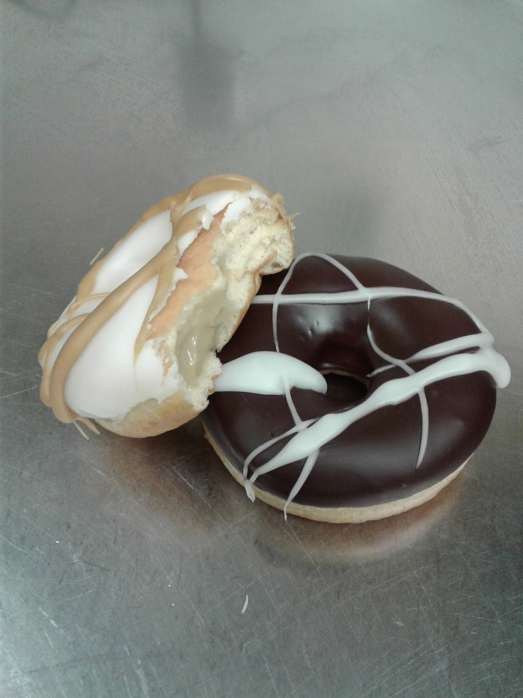 Tim Hortons | 119 Oxford St E, London, ON N6A 1T2, Canada | Phone: (519) 434-3791