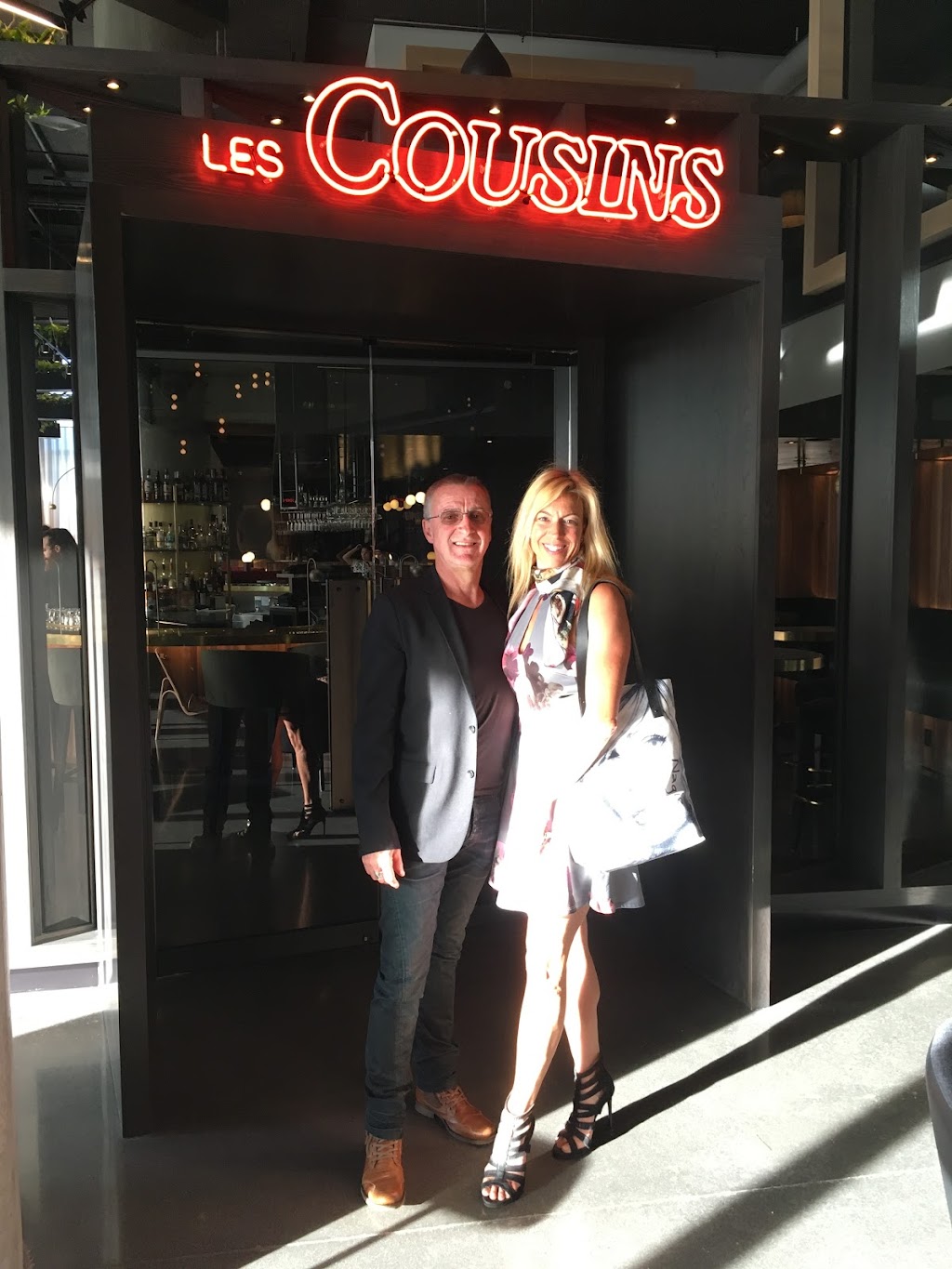 Bar Les Cousins | 9156 Boulevard Leduc, Brossard, QC J4Y 0L2, Canada | Phone: (450) 500-9156