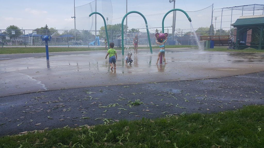 PARC PELLERIN (Tennis, Baseball et Piscine) | 76 Rue Péladeau, Boisbriand, QC J7G 1M5, Canada