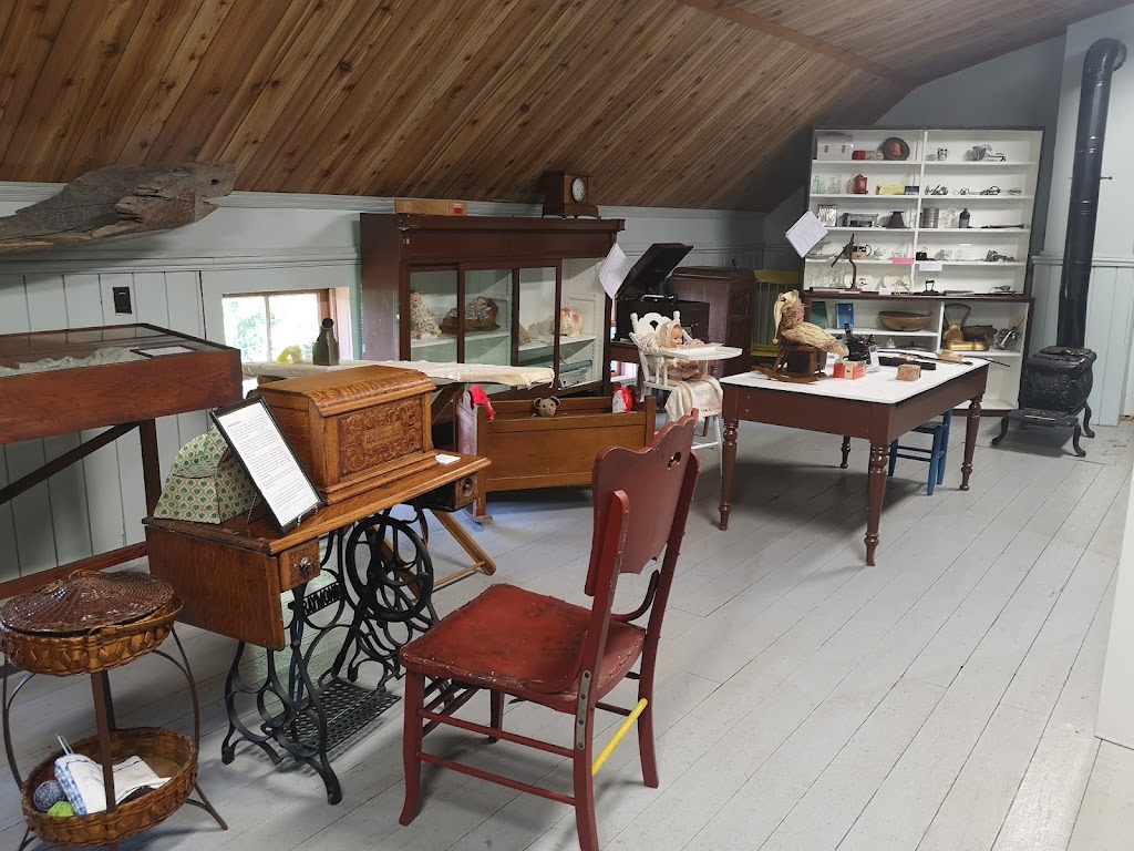 St. Edmunds and Peninsula Museum | 7072 Hwy 6, Tobermory, ON N0H 2R0, Canada | Phone: (519) 373-7032