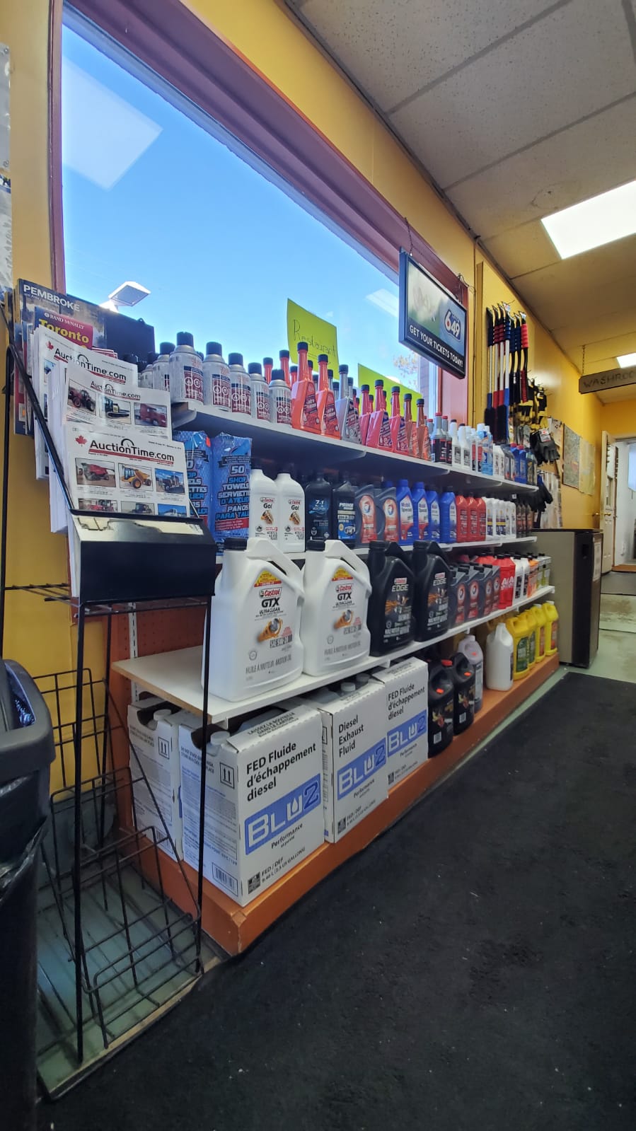 MacEwen Gas Station | 11536 Round Lake Rd, Pembroke Junction, ON K8A 6W3, Canada | Phone: (613) 735-5784