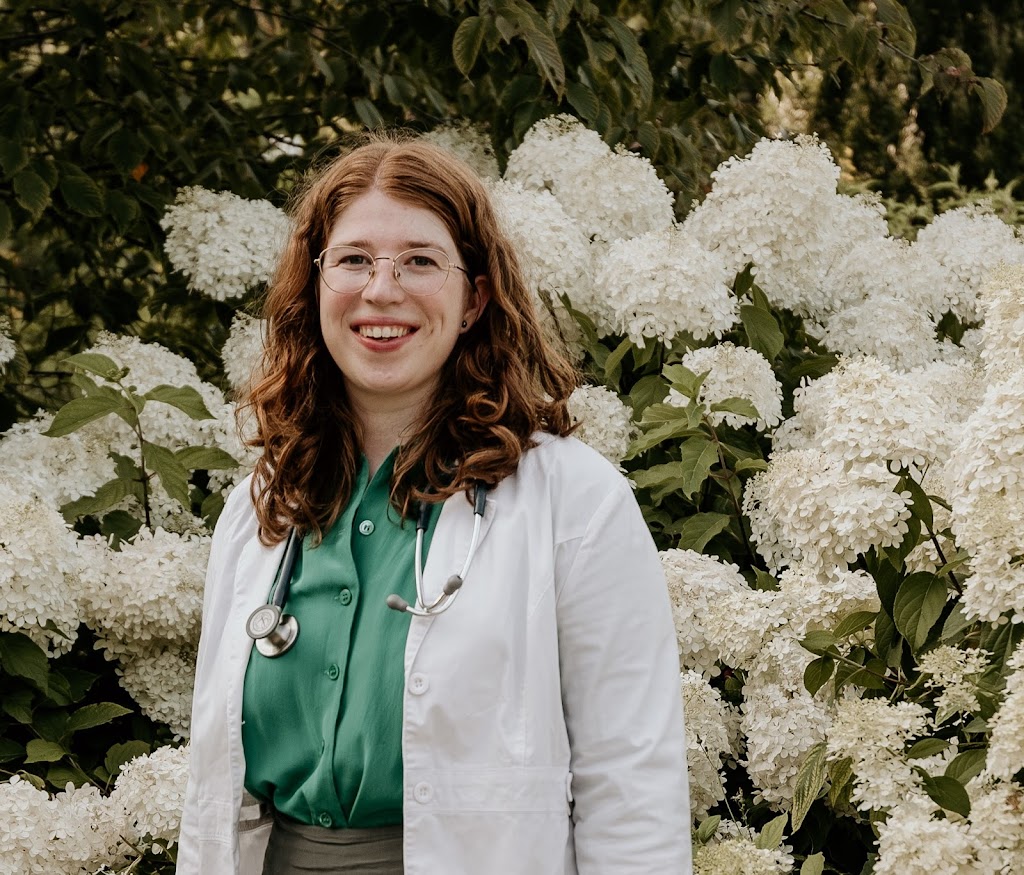 Dr. Christina Holmquist, ND | 110 Nashville Rd Unit 201, Kleinburg, ON L0J 1C0, Canada | Phone: (647) 570-3182