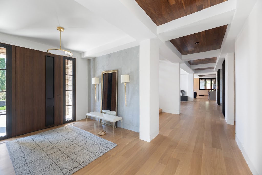 One OAK Flooring | 854 Sierra Madre Ct SW, Calgary, AB T3H 3J1, Canada | Phone: (403) 650-7851