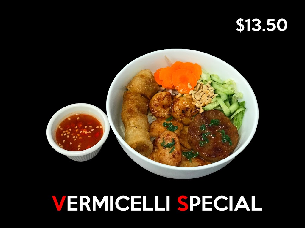 Mini Asian Noodle Takeout | 1215 Mountain Rd, Moncton, NB E1C 2T4, Canada | Phone: (506) 384-0808
