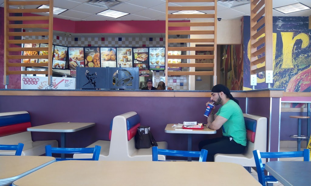 Taco Bell | 10068 McLaughlin Rd, Brampton, ON L7A 2X6, Canada | Phone: (905) 495-2367