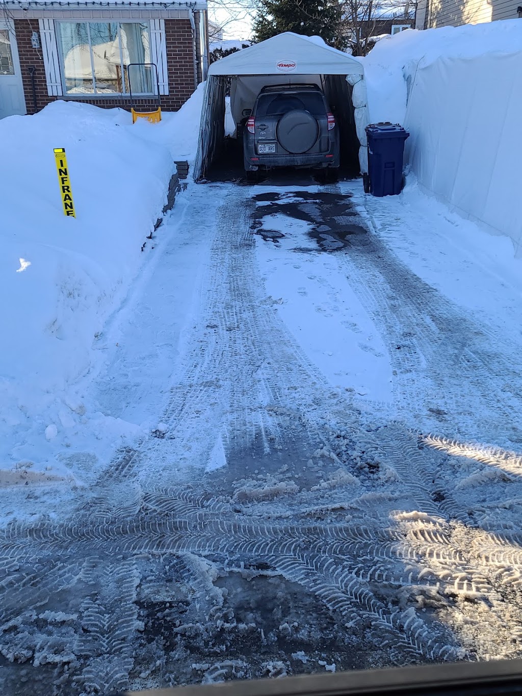 Infraneige Déneigement Laval | 1827 Rue le Royer, Laval, QC H7M 2R9, Canada | Phone: (514) 220-8888