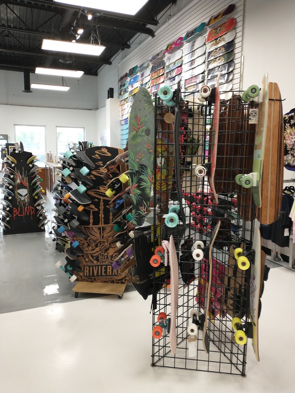 Rumor Skateboards & Snowboards Edmonton | 9914 76 Ave NW, Edmonton, AB T6E 1K7, Canada | Phone: (780) 422-0335