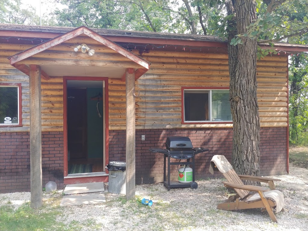 Rock Lake Suite | 2078 Northern Ave. Rock Lake, Pilot Mound, MB R0G 1P0, Canada | Phone: (204) 825-2536