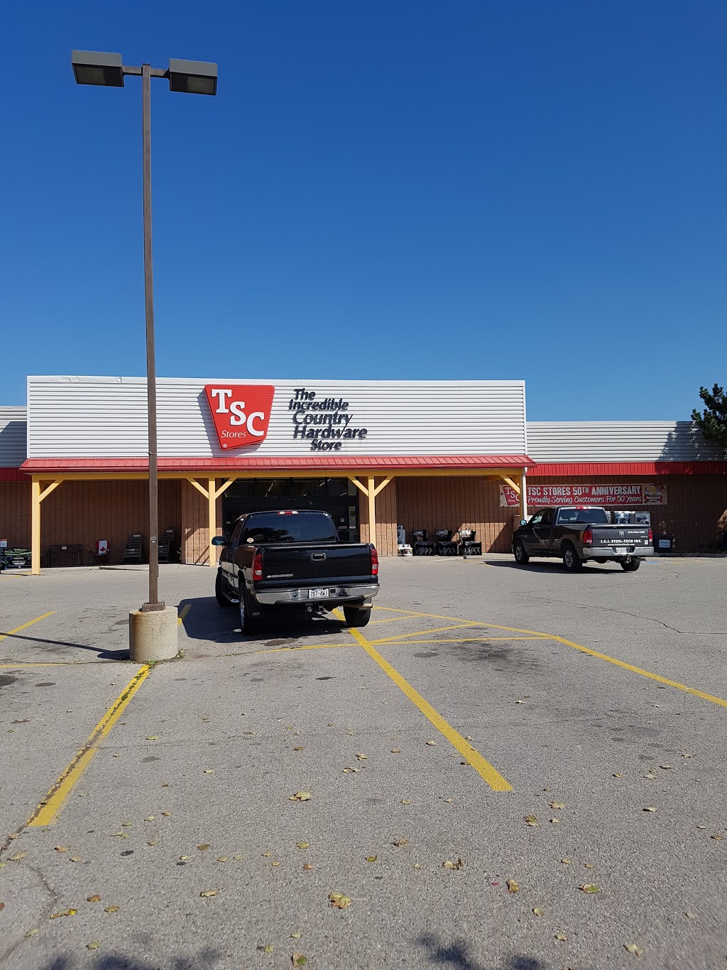 TSC Stores | 545 Silvercreek Pkwy N, Guelph, ON N1K 1S7, Canada | Phone: (519) 766-1566