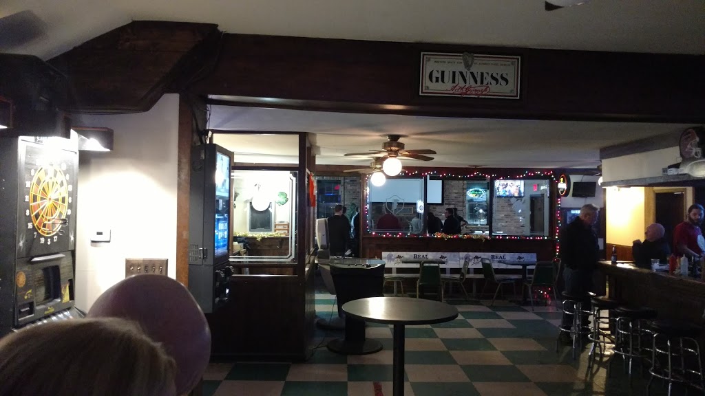 Flatterys | 1130 Orchard Park Rd, West Seneca, NY 14224, USA | Phone: (716) 674-9963