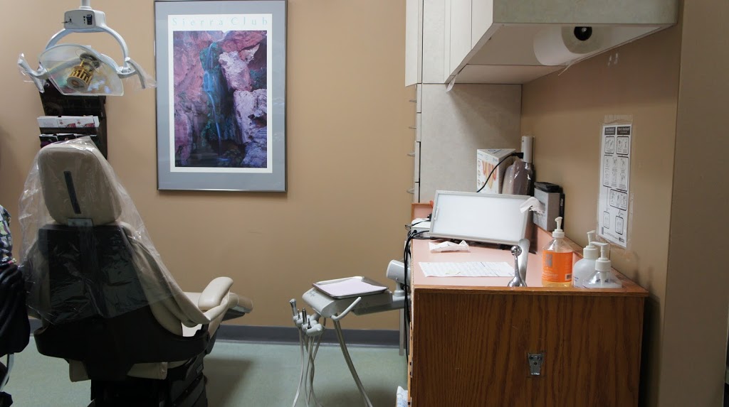 Bowness Dental Centre | 7930 Bowness Rd NW #52, Calgary, AB T3B 0H3, Canada | Phone: (403) 288-6696