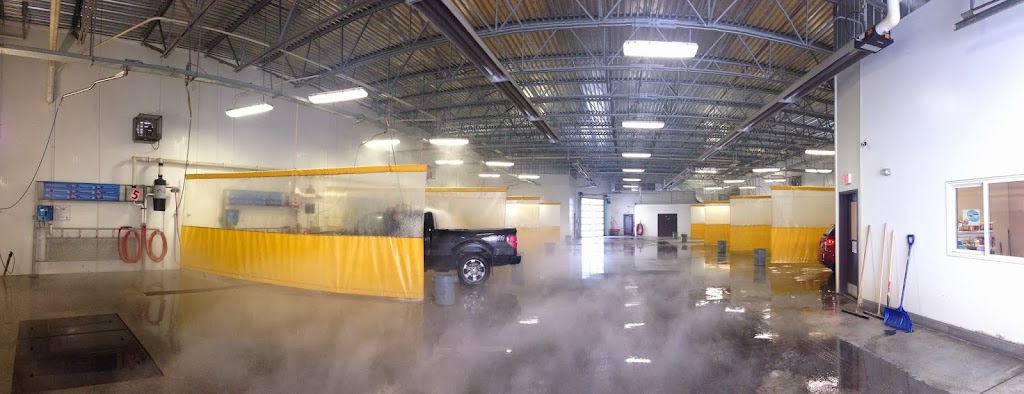 Superior Car Wash Inc. | 6017 Parkwood Rd, Blackfalds, AB T0M 0J0, Canada | Phone: (403) 885-5831