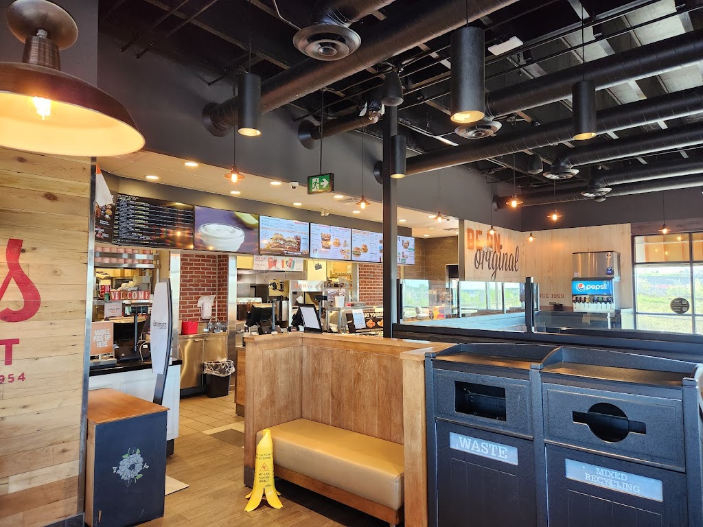 Swiss Chalet | 22 Town Centre Blvd, Petawawa, ON K8H 0H1, Canada | Phone: (613) 775-0600