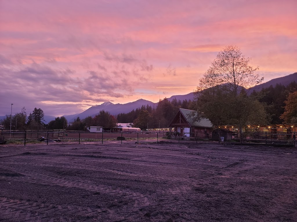 Hillside Stables Inc | 7465 Upper Prairie Rd, Chilliwack, BC V4Z 1J4, Canada | Phone: (604) 795-1504