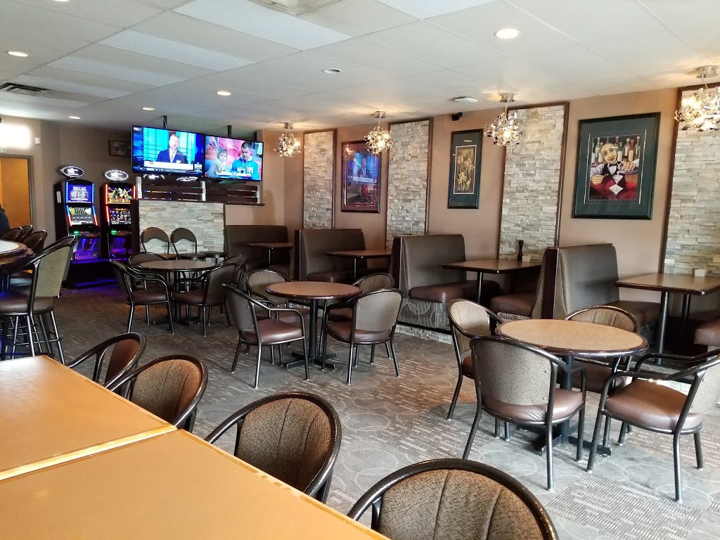 Capital Pizza & Steak House | 8304 160 Ave NW, Edmonton, AB T5Z 3P1, Canada | Phone: (780) 457-0909