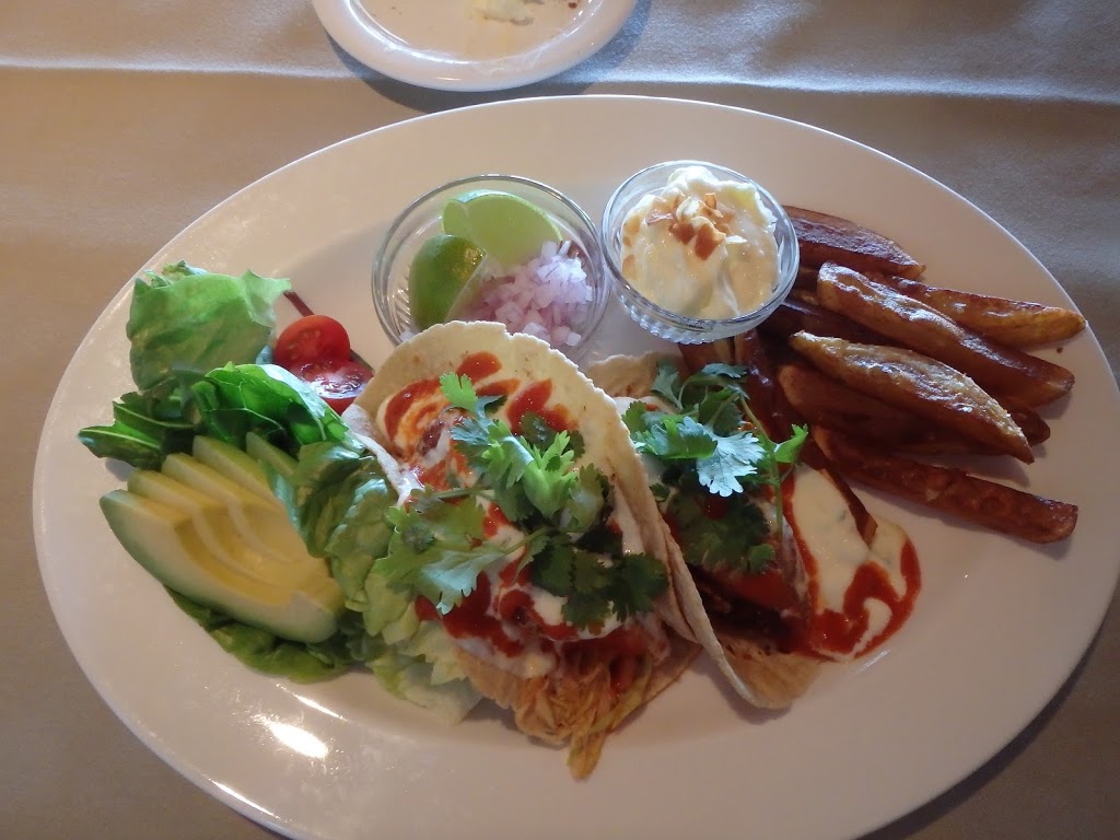 The Oyster Bar | 2578 Chuckanut Dr, Bow, WA 98232, USA | Phone: (360) 766-6185