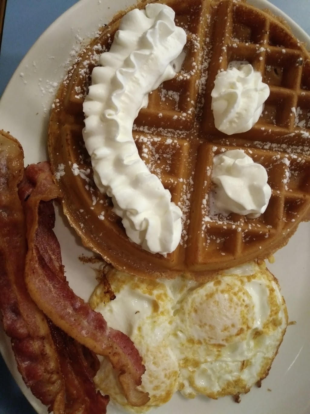 Brantford Family Restaurant | 669 Colborne St, Brantford, ON N3S 3M8, Canada | Phone: (519) 304-1604