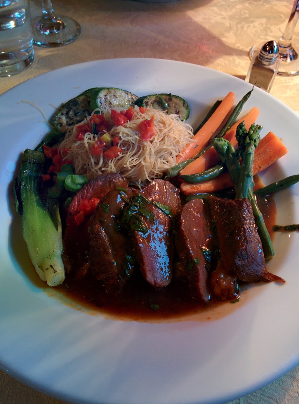 Auberge Restaurant La Mara | 127 Chemin Gosford S, Saint-Joseph-de-Ham-Sud, QC J0B 3J0, Canada | Phone: (819) 877-5189