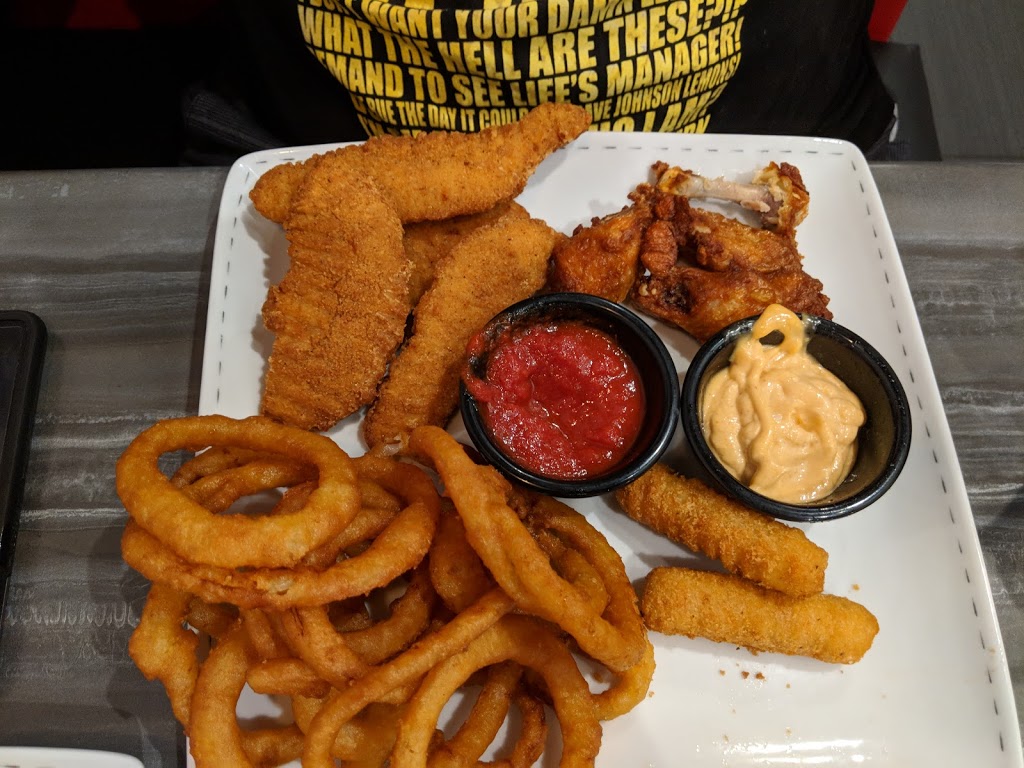 Coq O Bec | 9051 Route Sir Wilfrid Laurier, Mirabel, QC J7N 1L6, Canada | Phone: (450) 412-1235