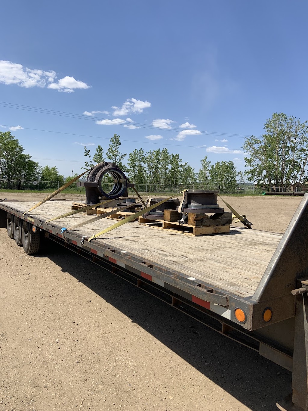 Galv Trans : 24/7 Towing Service - Hauling - Hotshot | 460 Cranberry Way Unit 230, Sherwood Park, AB T8H 2R3, Canada | Phone: (780) 566-7870