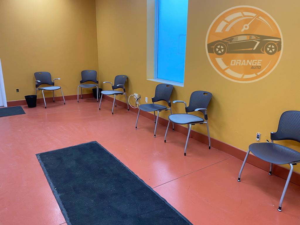 Orange Auto Services Inc | 2344 Wyecroft Rd Unit F1, Oakville, ON L6L 6M1, Canada | Phone: (905) 825-8277