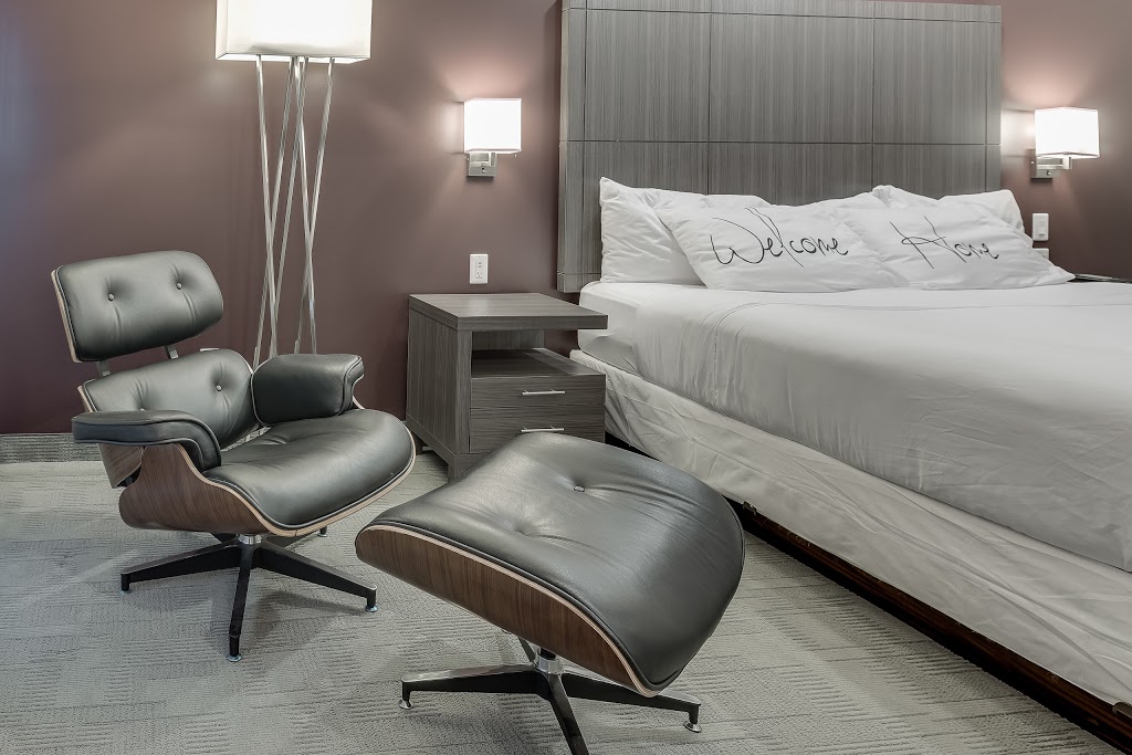 Home Inn and Suites Saskatoon South | 253 Willis Cres, Saskatoon, SK S7T 0V2, Canada | Phone: (306) 657-4663