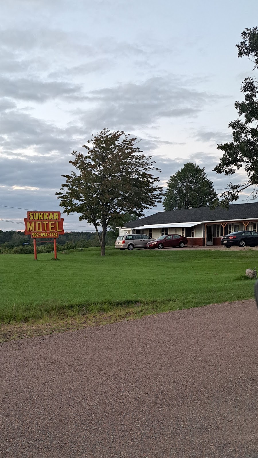 Sukkar Motel | 19038 NS-2, Amherst, NS B4H 3Y4, Canada | Phone: (902) 694-7732