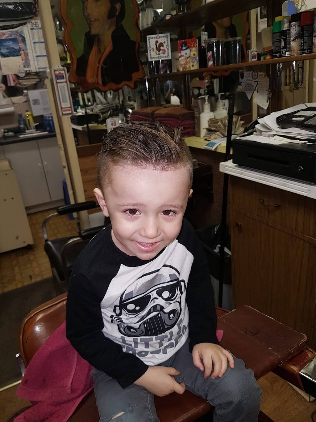 Portuguese Barber Shop | 38 Kate St, Winnipeg, MB R3A 1J8, Canada | Phone: (204) 783-8429