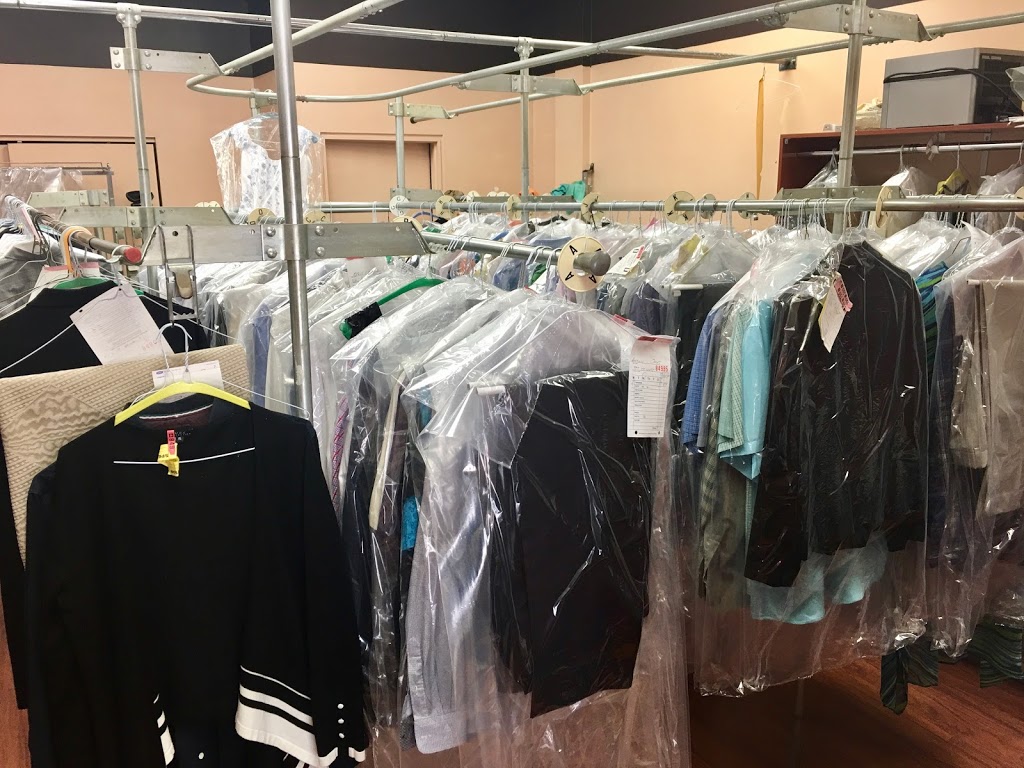 Millway Dry Cleaners | 3200 Erin Mills Pkwy #5, Mississauga, ON L5L 1W8, Canada | Phone: (905) 828-6501