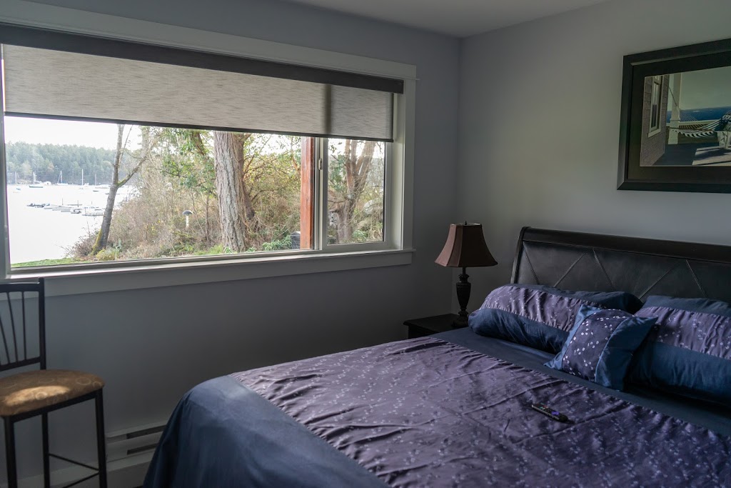 Harrison House Bed and Breakfast | 3445 South Rd, Gabriola, BC V0R 1X7, Canada | Phone: (778) 808-8084