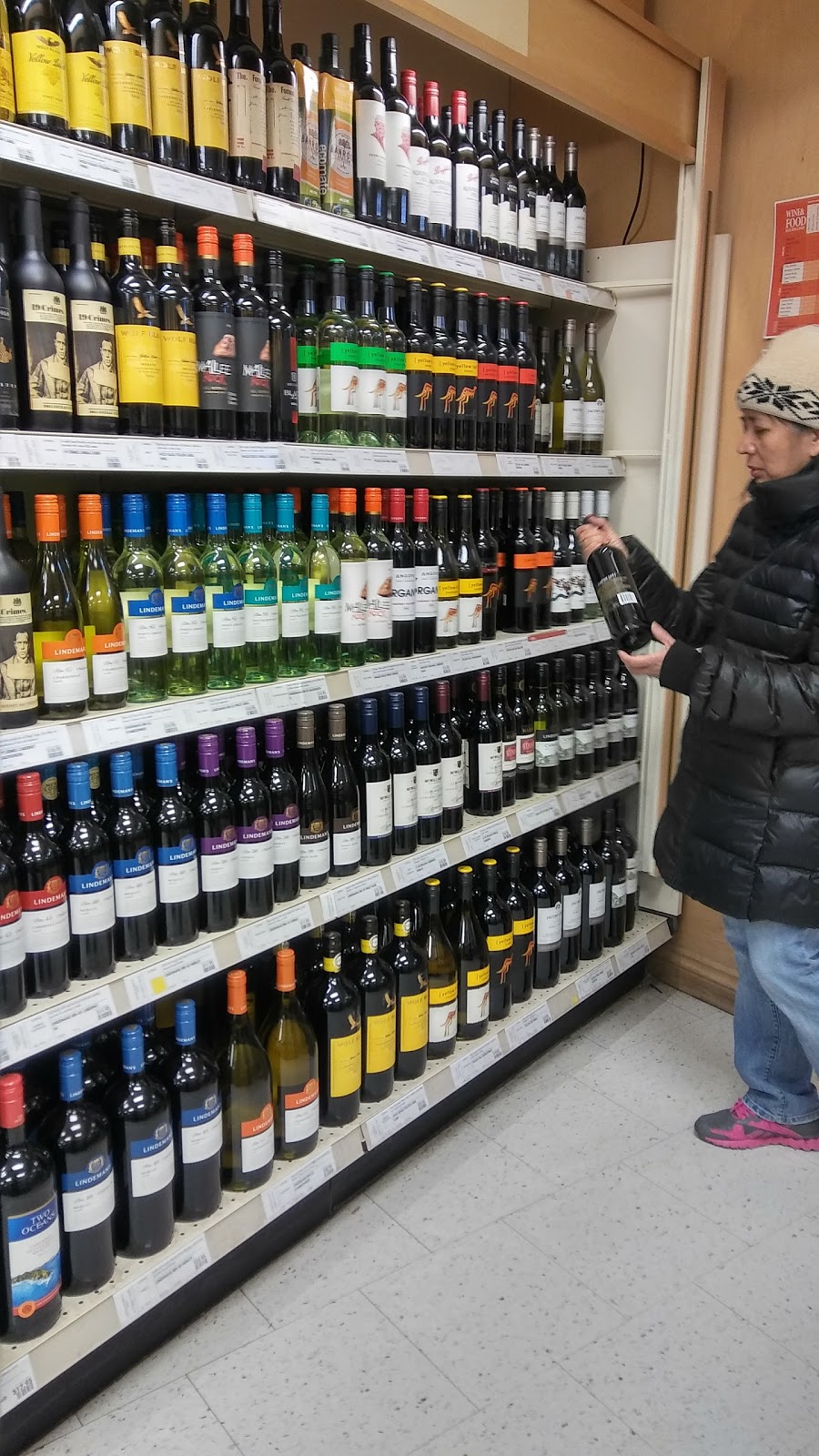 Foodland - Craighurst | 2106 Horseshoe Valley Rd W, Barrie, ON L4M 4Y8, Canada | Phone: (705) 726-4666