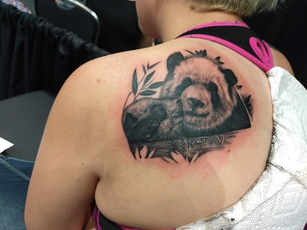 Behind The Grin Tattoos & Piercings | 4208 Oil Heritage Rd, Petrolia, ON N0N 1R0, Canada | Phone: (519) 331-4893