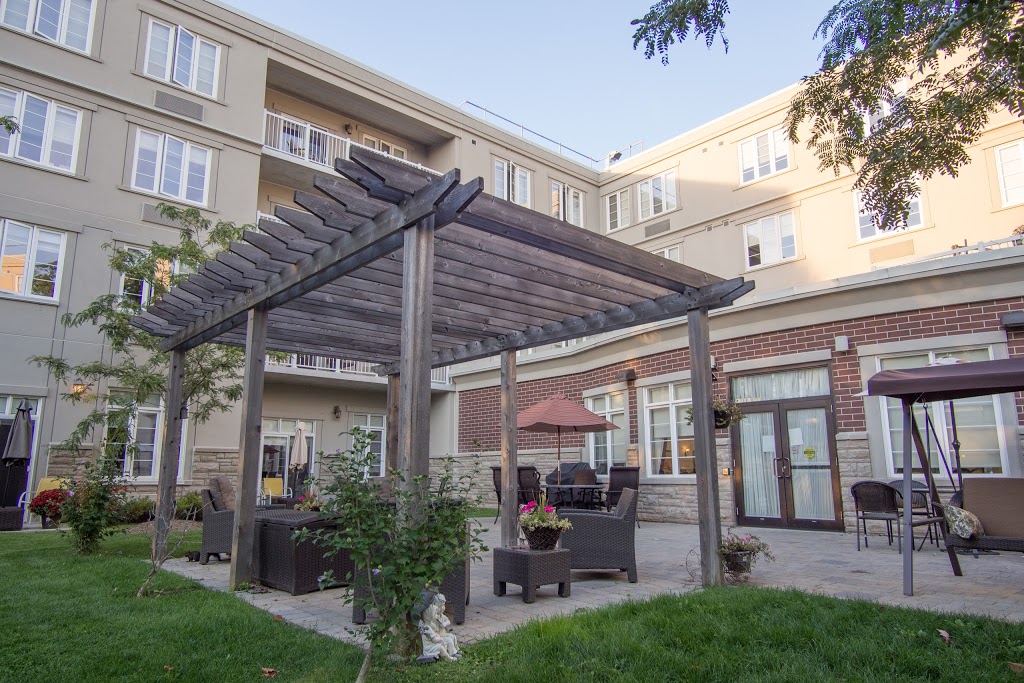 Traditions of Durham Retirement Residence | 1255 Bloor St E, Oshawa, ON L1H 0B3, Canada | Phone: (905) 432-0002