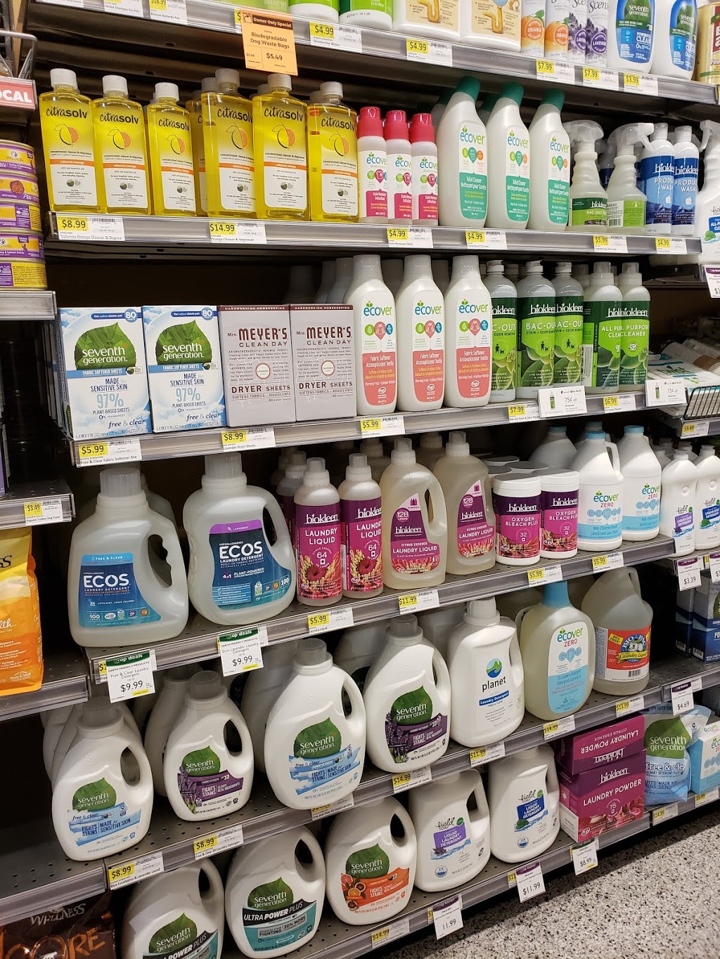 Lexington Coop | 1678 Hertel Ave, Buffalo, NY 14216, USA | Phone: (716) 886-0024