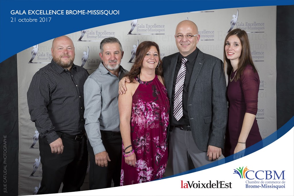 Fenetre Bellevue Inc | 106 Rue Dean, Cowansville, QC J2K 3Y3, Canada | Phone: (450) 263-2111