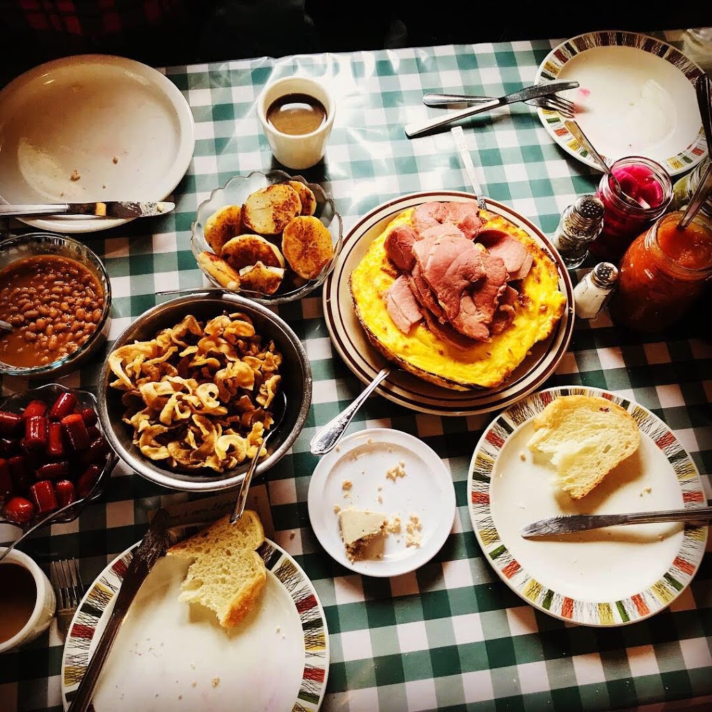 Cabane A Sucre Lefebvre | 10070 Rang de la Fresnière, Mirabel, QC J7N 2R9, Canada | Phone: (450) 258-3508